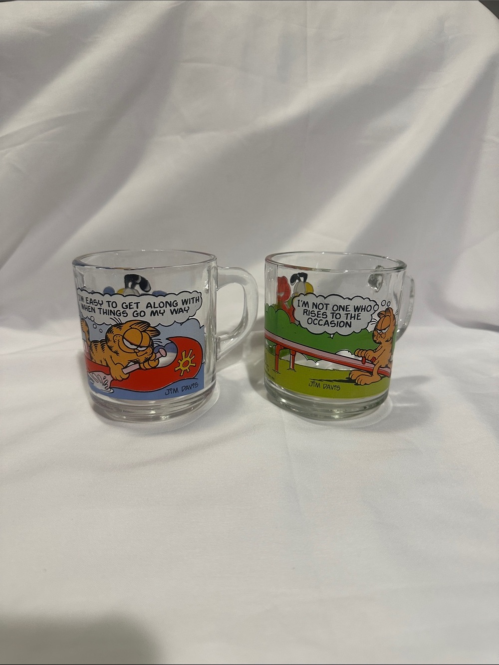 Garfield Jim Davis Glass Coffee Mugs - Set of 2 (Clear with Colorful Prints)